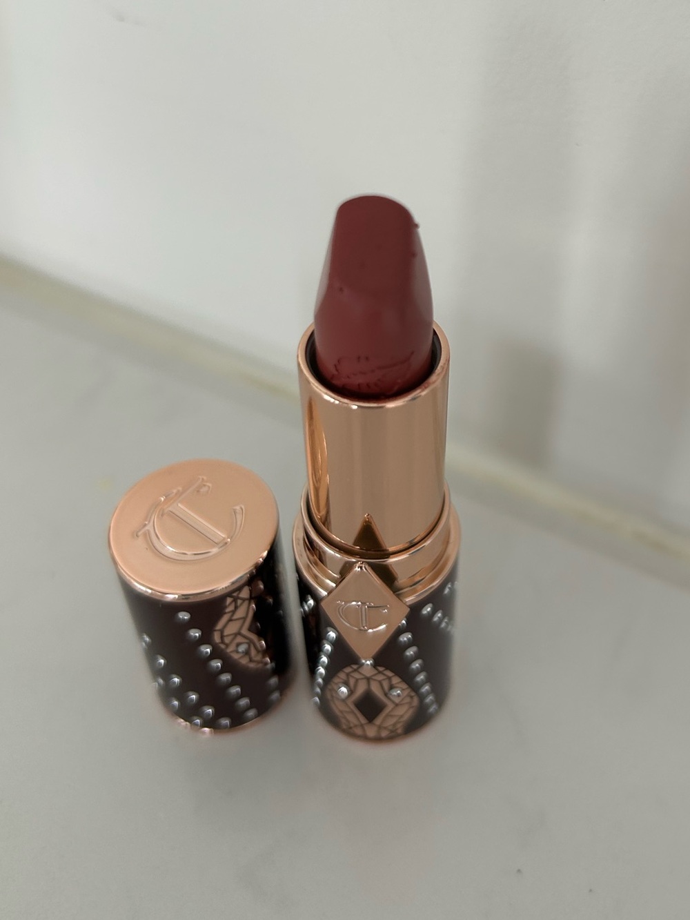 Charlotte Tilbury Lipstick — Kiss of Mystery